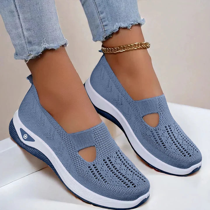 CHAUSSURES QUOTIDIENNES À ENFILER POUR FEMMES