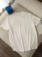 T-SHIRT À COL EN V POUR HOMMES