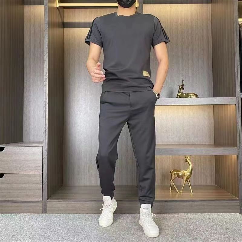 COMPLET HOMME EN MATÉRIAU DE LUXE AVEC ÉLASTIQUE